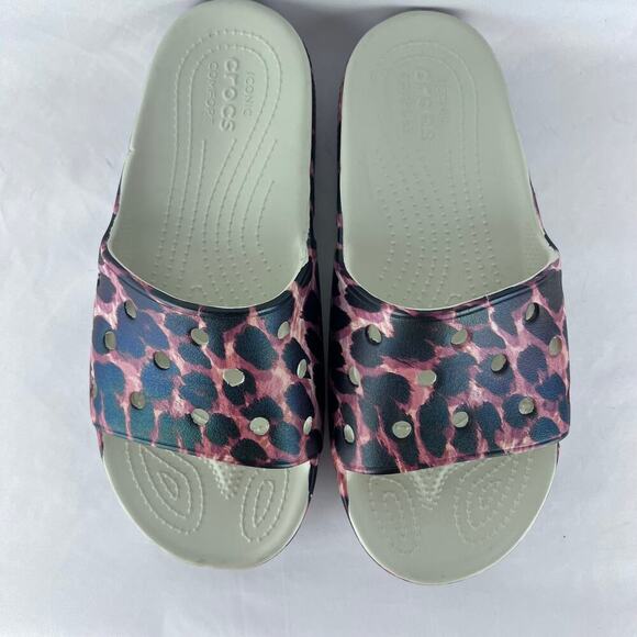 Crocs Classic Animal Remix Slide Sandals Size W11 M9  Summer Leopard - Picture 1 of 5